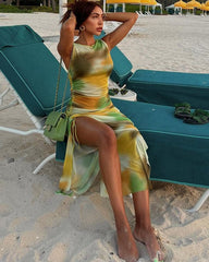 "BlamGlam Women's Green Round Neck Dress - Timeless Elegance & Versatility"